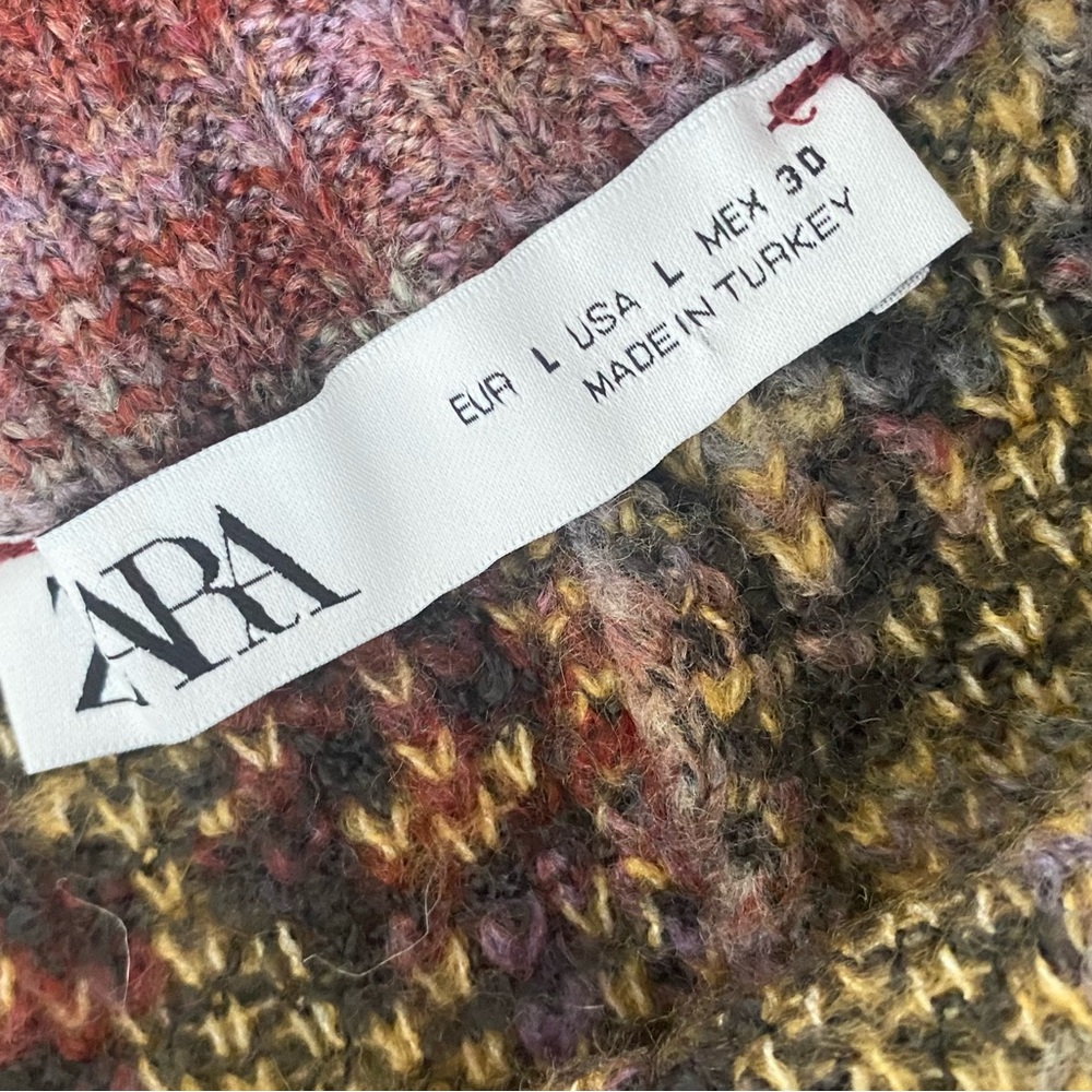 Zara High Waisted Jaquard Knit Short - Picture 10 of 10
